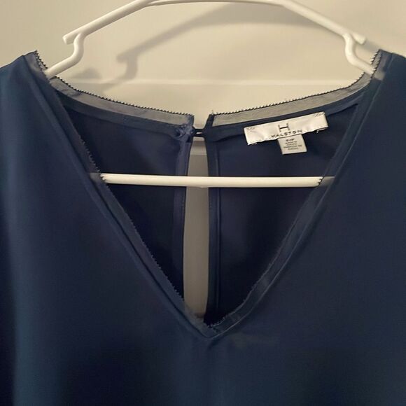 H by Halston Navy V-neck Short Sleeve Blouse - Picture 2 of 7